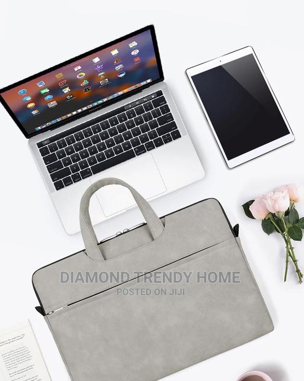 High Quality Laptop Bags · Photo 5
