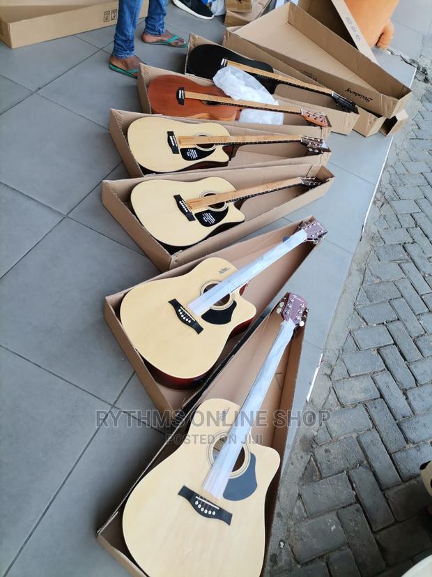 Semi-Acoustic (Rosen) · Photo 6