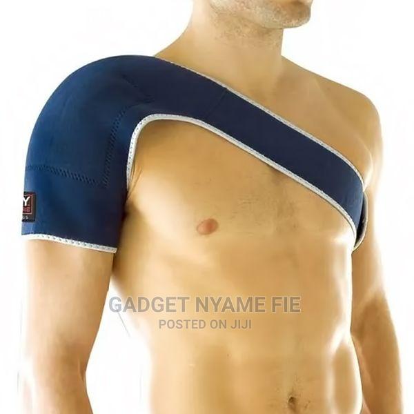 Body Sculpture Shoulder Wrap With Cloth · Photo 1