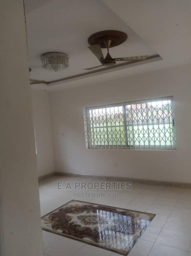 10bdrm Mansion in E a Properties, School Complex Area for Sale · Photo 5