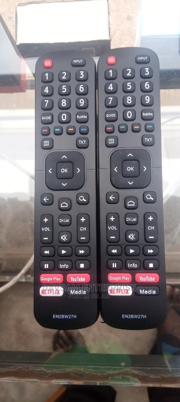 Hisense Smart Remote · Photo 3
