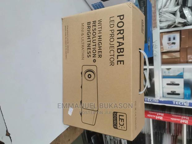 Av to HDMI Converter for Decoder and Screen · Photo 2