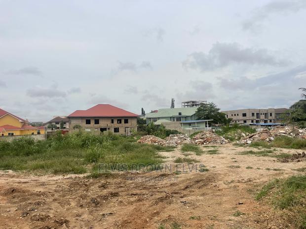 3 Plot of Land for Sale at Ajiriganor Very Close to Motoway · Photo 1