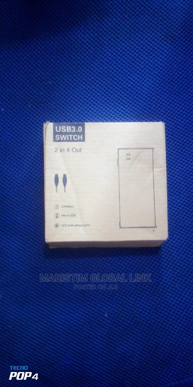 USB 3.0 Switch 2 in 4 Out · Photo 5