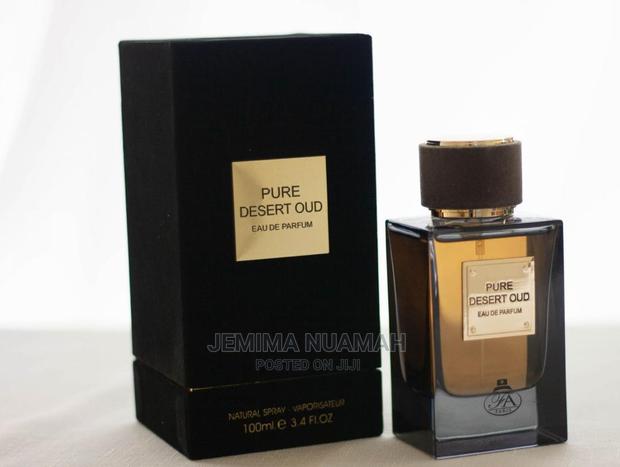 Pure Desert Oud Perfume · Photo 1