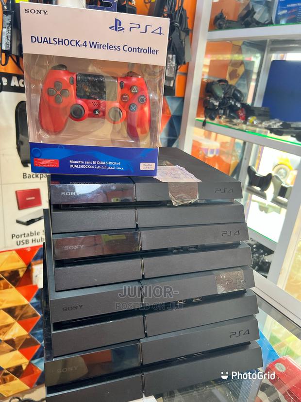 Playstation 4 FC27 10 Current Games (Jailbreak) · Photo 1