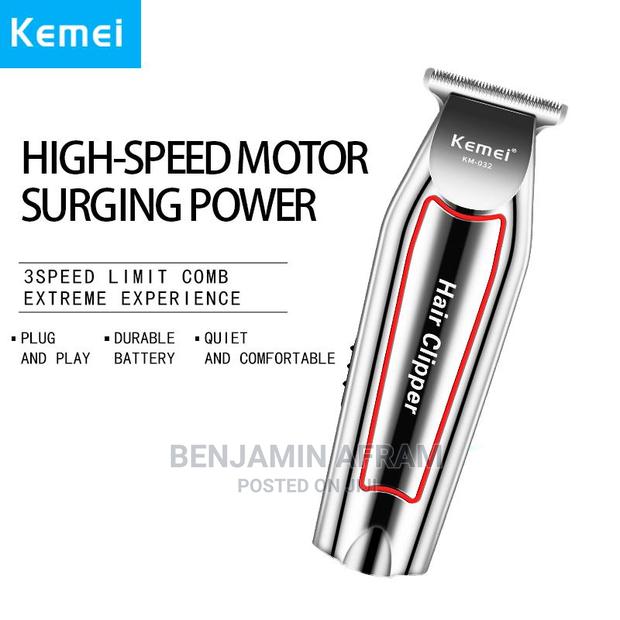 Rechargeable Cordless Original Barbering Machine · Photo 3