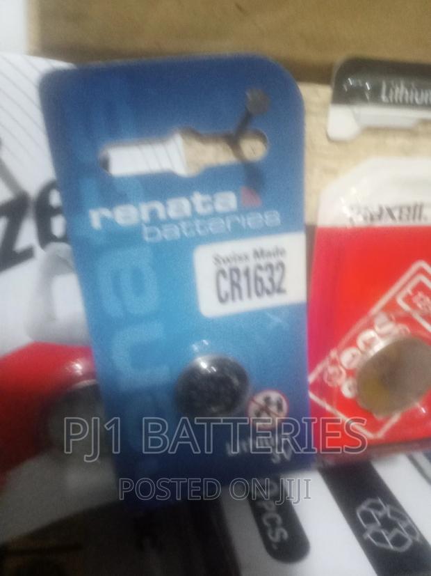 Toyota Car Key Battery · Photo 1