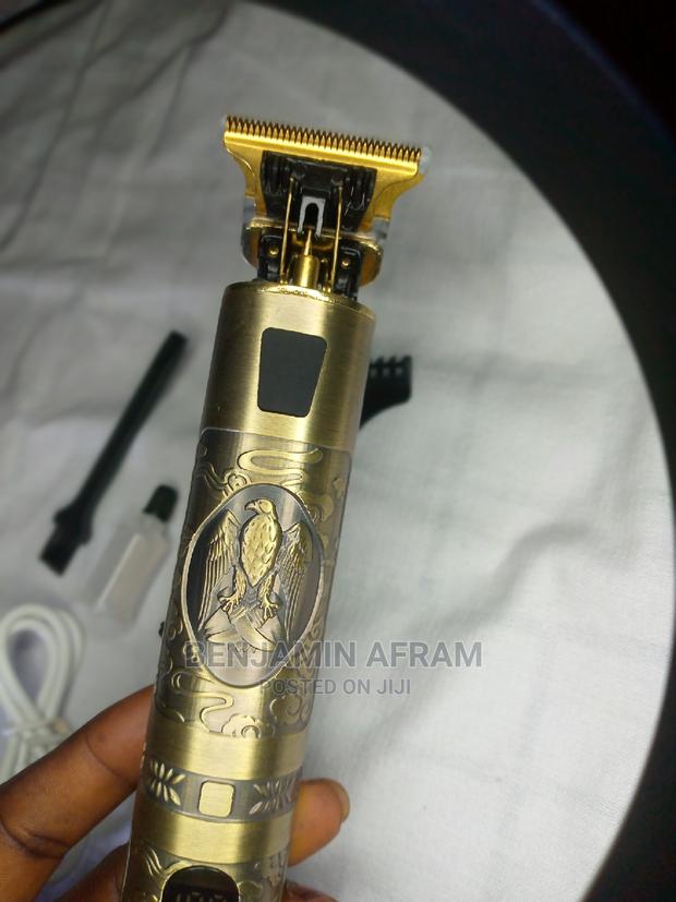 Digital Hair Trimmer · Photo 4