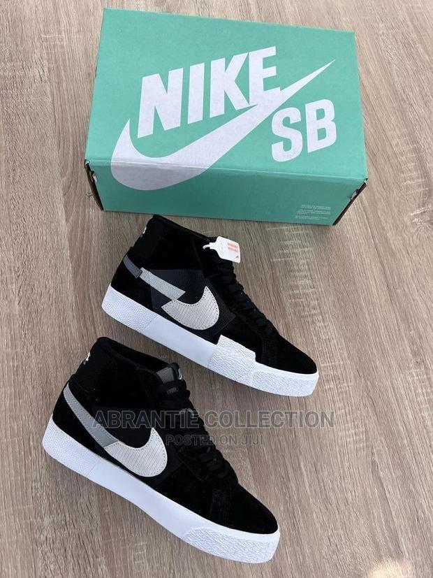 Original Nike Blazer · Photo 3