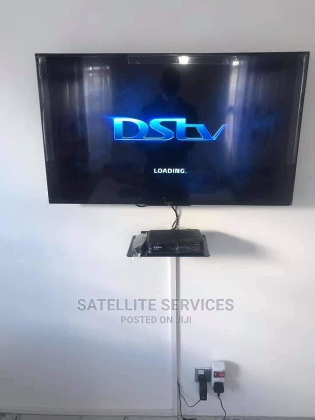 Decoder Stand · Photo 1