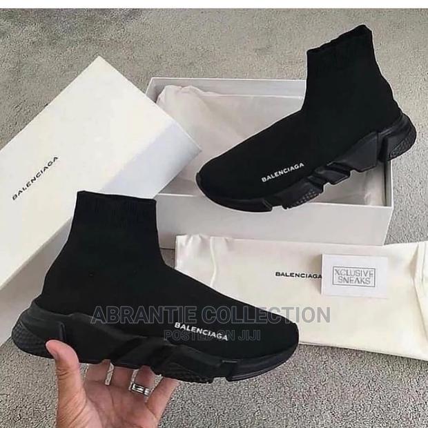 Balanciaga Sock Trainers · Photo 2