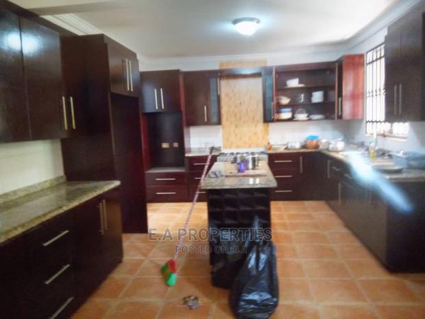 4bdrm Mansion in E a Properties, Ability for Rent · Photo 6