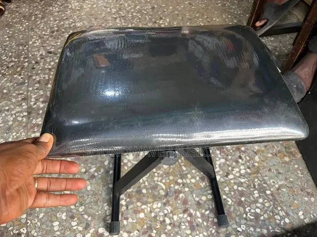 Keyboard Seat Available (Black) · Photo 1