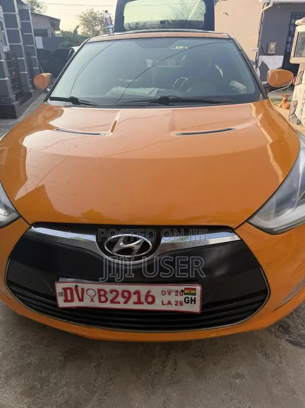 Hyundai Veloster Automatic 2012 Yellow · Photo 1