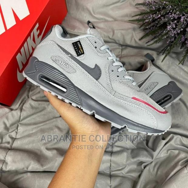 Nike Airmax 90 · Photo 2