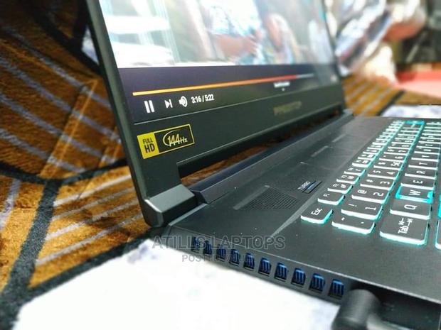 Laptop Acer Predator Triton 700 16GB Intel Core I7 SSD 512GB · Photo 2
