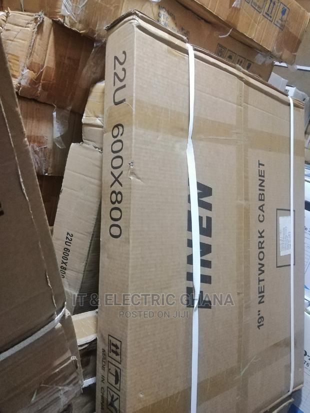 22u Network Cabinet · Photo 7