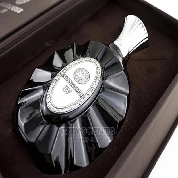 Alexander IV Perfume · Photo 2