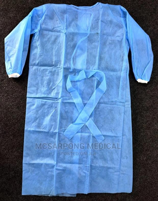 Theatre / Surgical Disposable Gown (Isolation Gown) · Photo 2