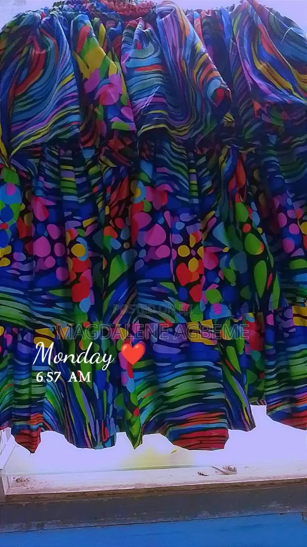 Women Clothing · Photo 1
