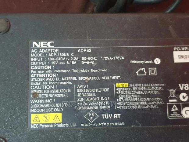 19V 6.3A , 7A 8A High Amps Chargers for Gaming Laptops · Photo 4