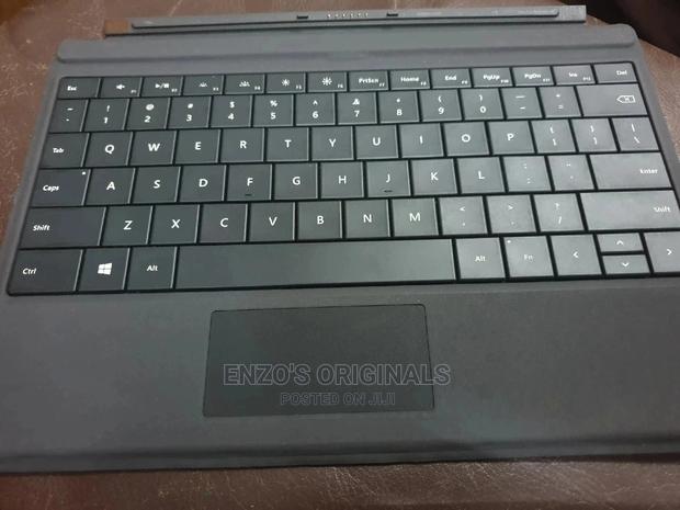 Microsoft Surface 3 Type Cover Keyboard · Photo 1