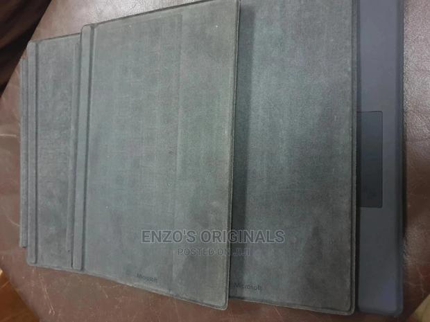 Microsoft Surface 3 Type Cover Keyboard · Photo 4