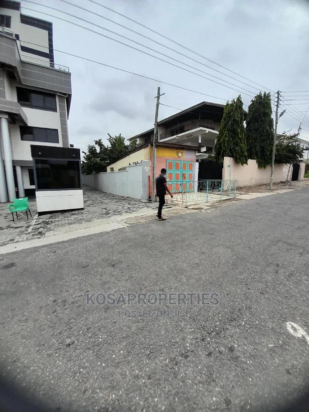 10bdrm House in Asylum Down for Sale · Photo 6