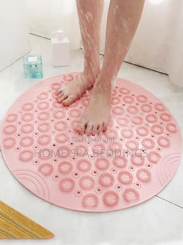 Quality Anti Slip Bathroom Mat · Photo 1