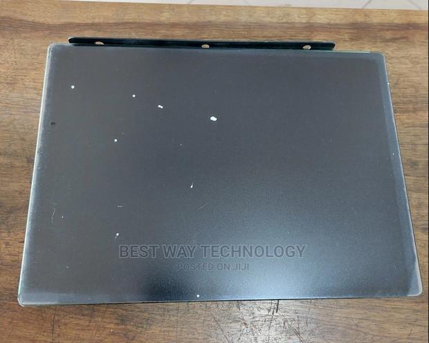DVD Stand Singing · Photo 4