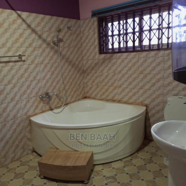 5bdrm House in Ben Properties, Agbogba for rent · Photo 8