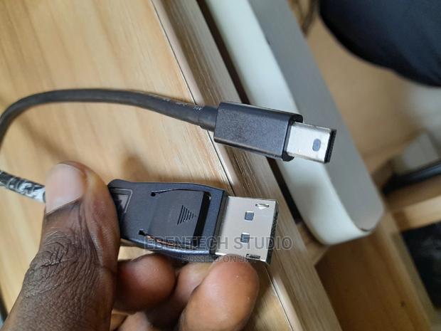 Mini DP (Display Port) to DP (Display Port) Cable · Photo 5