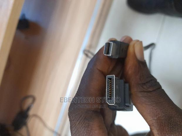 Mini DP (Display Port) to DP (Display Port) Cable · Photo 6