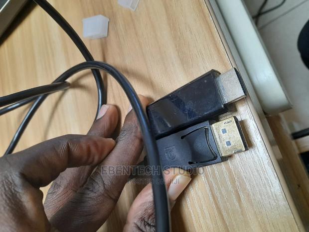 Display Port (Dp) to HDMI Cable · Photo 6