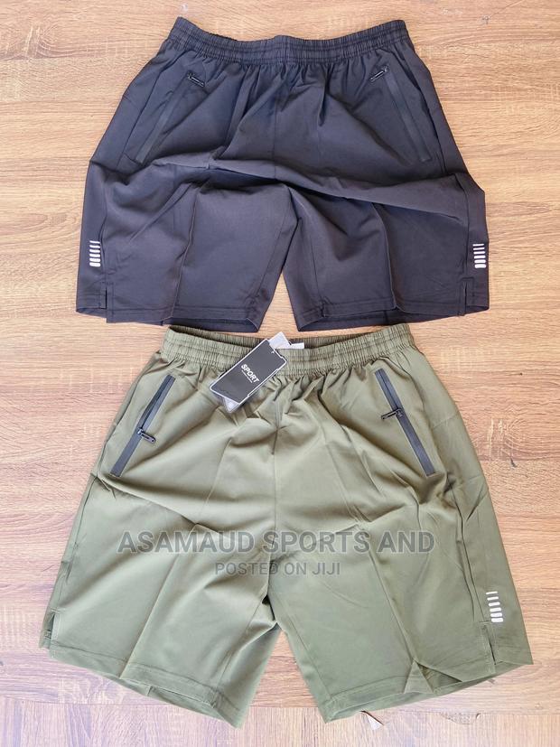 Training Pant at Cool Price · Photo 1