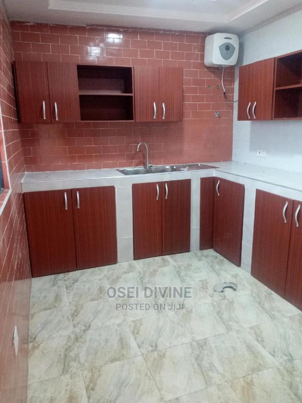 Highly Exe 2-Bedrooms Apartment Dansoman · Photo 6