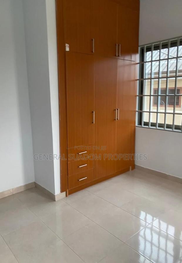 2bdrm Apartment in Suadom Properties, Baatsona Total for rent · Photo 2