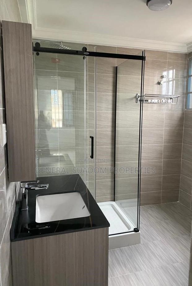 2bdrm Apartment in Suadom Properties, Baatsona Total for rent · Photo 3