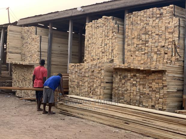 Quality Wood for Roofing and Structural Works · Photo 1