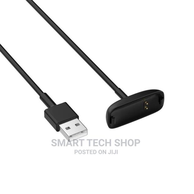 Fitbit Smart Watch Charger · Photo 2