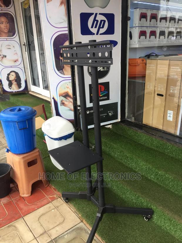 Plenty in Stock Movable TV Trolley Stand With Wheels · Photo 1