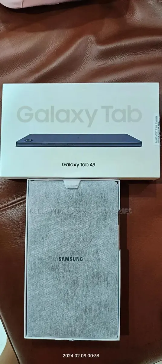 New Samsung Galaxy Tab A9 64 GB Black · Photo 1