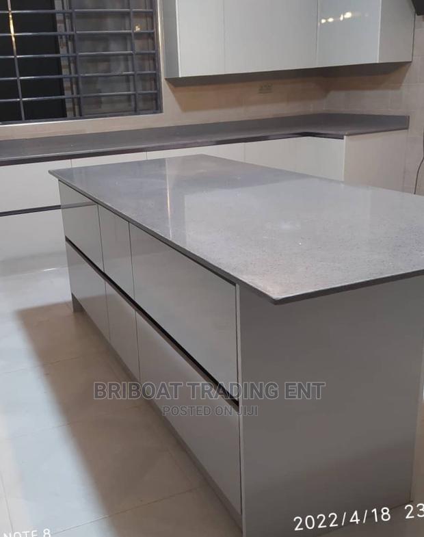 Laminated Plywood · Photo 1