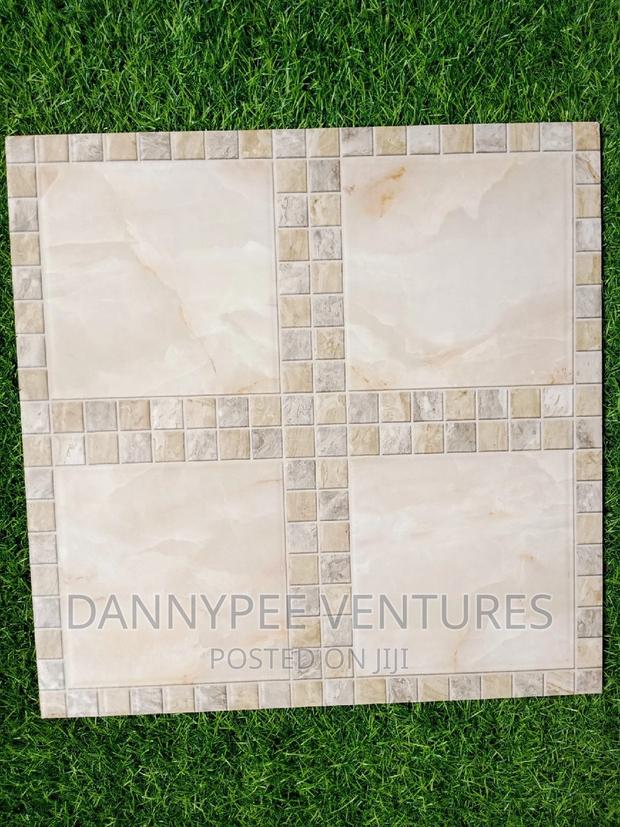 Twyford Tiles 40/40 · Photo 1