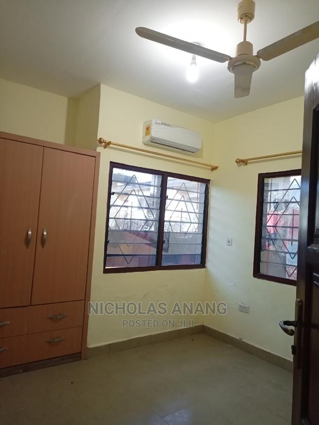 2bdrm Apartment in The Dorns Properties, New Town for rent · Photo 4