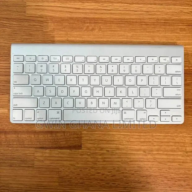 Apple Wirless Magic Keyboard 1 (Battery) · Photo 1