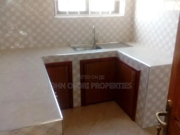 1bdrm Apartment in Emena Station, Asokore Mampong Municipal for rent · Photo 1