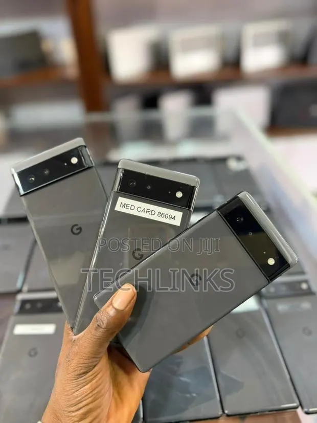 Google Pixel 6 128 GB Black · Photo 1