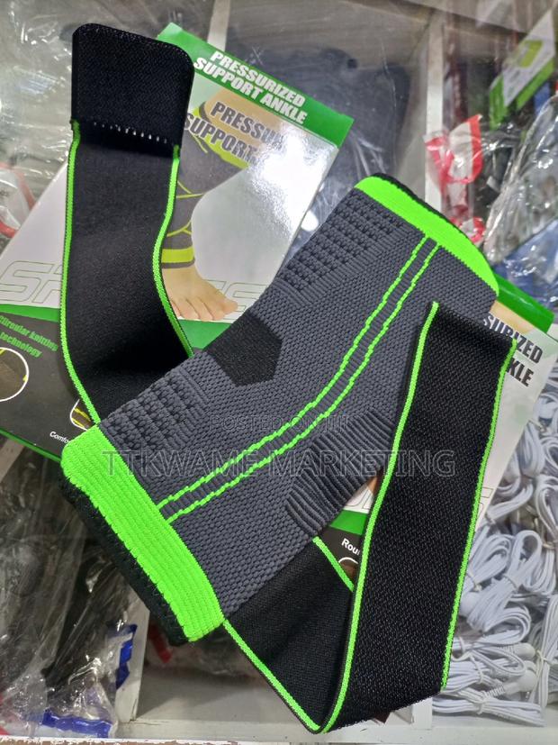 Ankle Pressurizes Support 1 · Photo 2